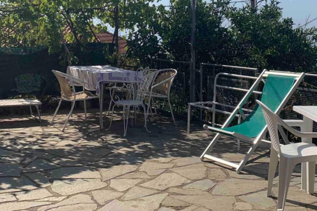 ボルジョ・ヴェレッツィAlloggio Privato A 5 Min Dal Mareアパートメント エクステリア 写真